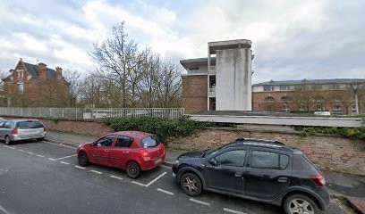 The Residence Four Oaks, Maison de Retraite à Amiens