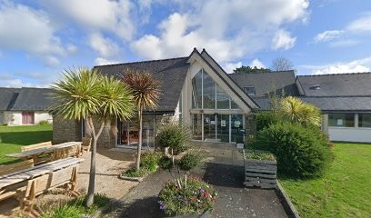 Foyer Résidence Glycines-Centre Communal Action Social, Maison de Retraite à Trévou-Tréguignec