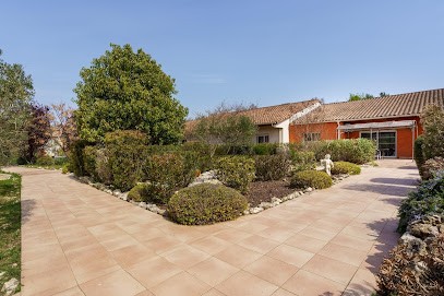 Le Clos Des Oliviers, Maison de Retraite à Plaissan