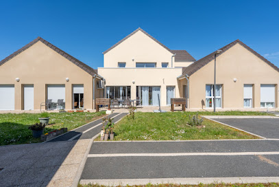 Maison Partagée Ages & Vie De Montgivray, Maison De Retraite à Montgivray