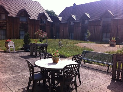 Les Jardins Des Hauts De Sainte Alvère, Maison de Retraite à Val de Louyre et Caudeau