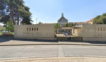 Maison De Retraite Enclos SaintLéon, Maison de Retraite à Salon-de-Provence