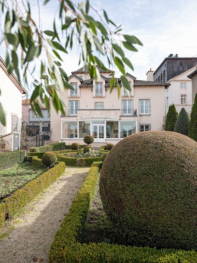 Maison Marguerite Yssingeaux Maison De Chaussand, Maison de Retraite à Yssingeaux