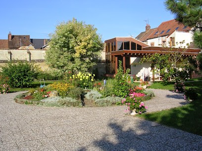 Foyer Sainte Léonie Aviat - EHPAD - CRT - Accueil de Jour - Association Françoise de Sales Aviat, Maison de Retraite à Sézanne