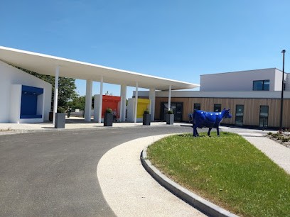 Retreat House PLABENNEC, Maison de Retraite à Plabennec