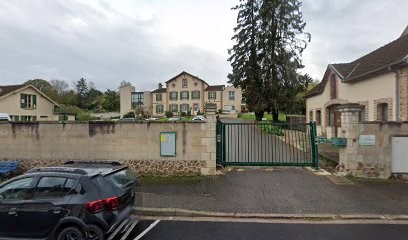 Maison De Retraite Les Platanes, Maison de Retraite à Villeneuve-la-Guyard