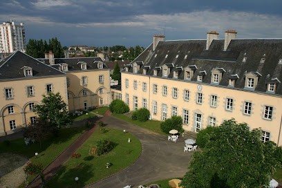 maison de retraite ORPEA The Sénatorerie, Maison de Retraite à Alençon