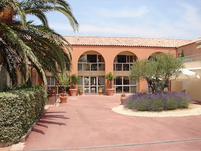 Les Charmettes Maison De Retraite, Maison de Retraite à Six-Fours-les-Plages