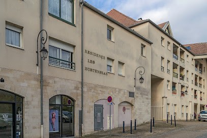 Résidence Personnes Agées Les Hortensias, Maison de Retraite à Crépy-en-Valois