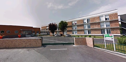 Maison De Retraite - LES PRIMEVÈRES, Maison de Retraite à Crépy-en-Valois