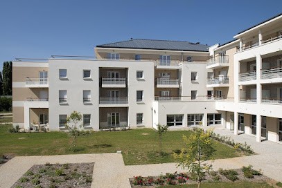 Résidence Services Seniors DOMITYS - Le Chant Des Lavandières, Maison de Retraite à Vernouillet