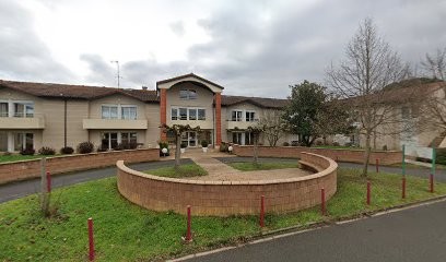 Centre Accueil Des Ainés, Maison de Retraite à Lagrave