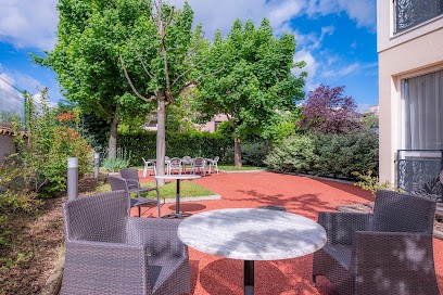 Groupe ACPPA - La Colline De La Soie, Maison de Retraite à Lyon 04