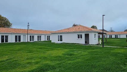 Béguinage Les Jardins de la Tour, Maison de Retraite à Montmorillon