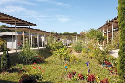 Fondation Partage Et Vie - FAM Les Quatre Jardins - Saint-Étienne-de-Saint-Geoirs, Maison de Retraite à Saint-Étienne-de-Saint-Geoirs