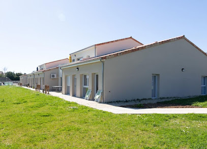 Maison Partagée Ages & Vie De Saint-Maixent-L'école, Maison De Retraite à Saint-Maixent-l'École