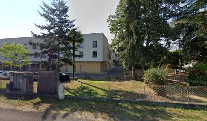 Ass Devel Gesti Equip Sanit Sociau Aqu, Maison de Retraite à Port-Sainte-Foy-et-Ponchapt