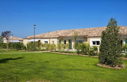 Senioriales De St-Laurent-de-la-Prée - Résidence Seniors, Maison de Retraite à Saint-Laurent-de-la-Prée