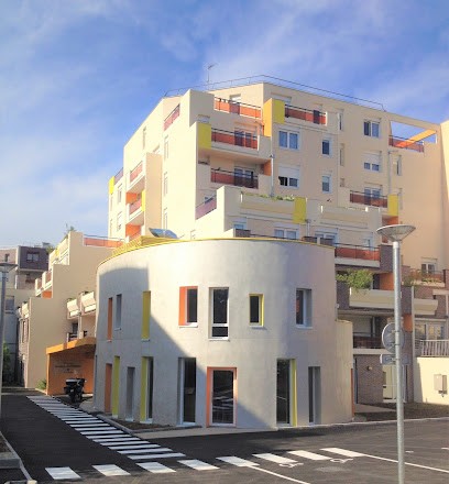 EHPAD Résidence Les Tisserins, Maison de Retraite à Évry