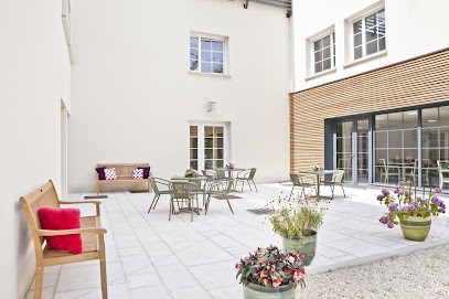 RESIDENCE LE CASTEL, Maison de Retraite à Taverny