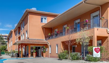 Residence La Villa Des Saules, Maison de Retraite au Cannet