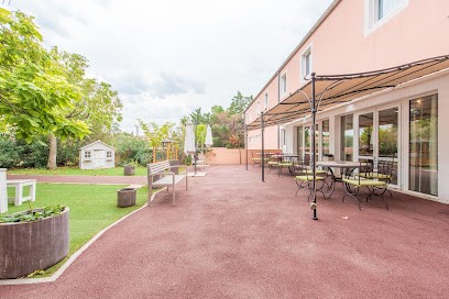 Résidence Les Châteaux De Provence, Maison de Retraite au Thor