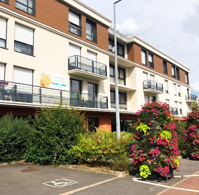 Ehpad Association Adef Résidences La Maison Des Sorières, Maison de Retraite à Rungis