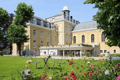 House Family Ave Maria, Maison de Retraite à Wardrecques