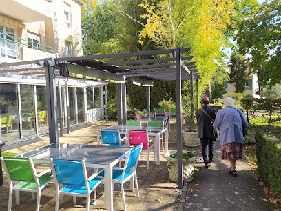 Maison De Retraite Léon Maugé, Maison de Retraite à Verrières-le-Buisson