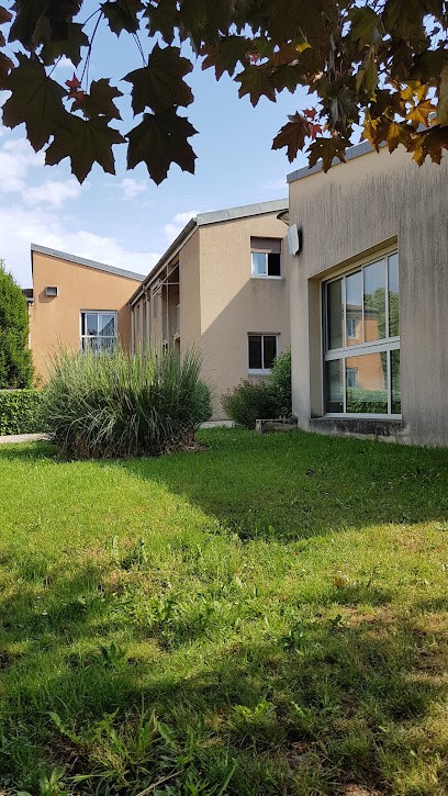 Maison des Aures, Maison de Retraite à Saint-Germain-des-Fossés