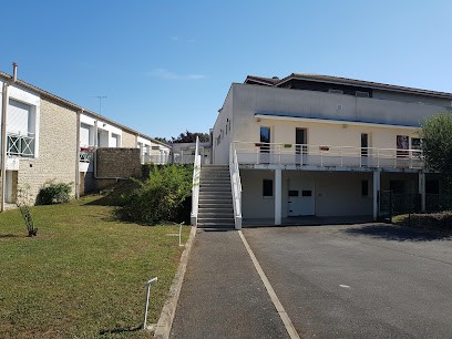 EHPAD Les Chênes Verts, Maison de Retraite à Puyravault