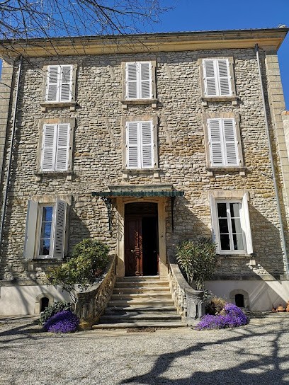 Maison Marguerite (colocation Seniors), Maison de Retraite à Valréas