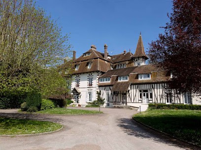 Résidence Le Manoir De La Pommeraie De La Chapelle Sur Oreuse, Maison de Retraite à La Chapelle-sur-Oreuse