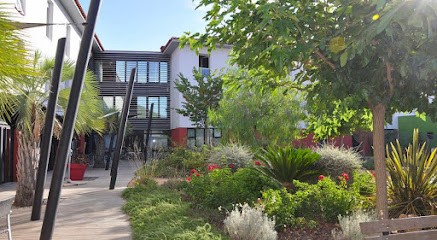 Maison De Retraite Publique Saint Jacques, Maison de Retraite à Cuers