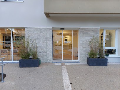 EHPAD La Belle Idée Croix-Rouge Française, Maison de Retraite à Montholon