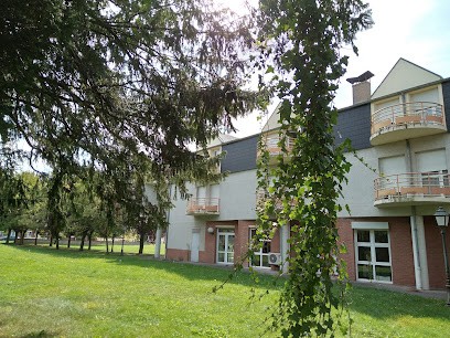 Résidence Hippolyte Noiret, Siège Social Sénéos (EHPAD), Maison de Retraite à Fouilloy