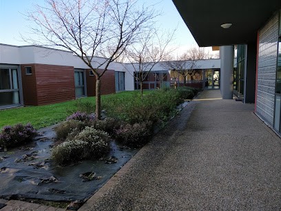 Résidence Roz Avel, Maison de Retraite à Theix-Noyalo