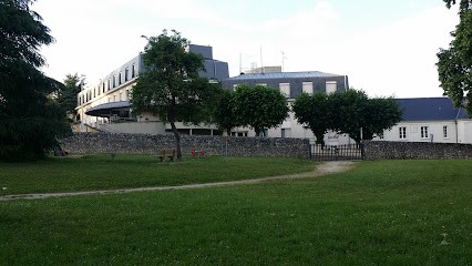 Maison de Retraite St Vétérin, Maison de Retraite à Gennes-Val-de-Loire
