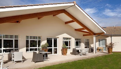 EHPAD Les Portes Du Jardin, Maison de Retraite à Tonnay-Charente