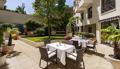 Résidence services seniors Les Templitudes de Garches, Maison de Retraite à Garches