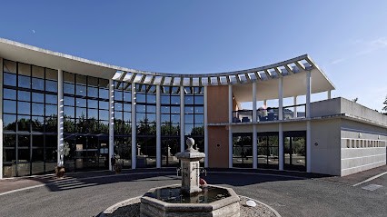 ORPEA - Oustau Leo, Maison de Retraite à Saint-Saturnin-lès-Avignon