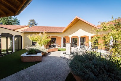 MONAL SENIORS, Maison de Retraite à Priay