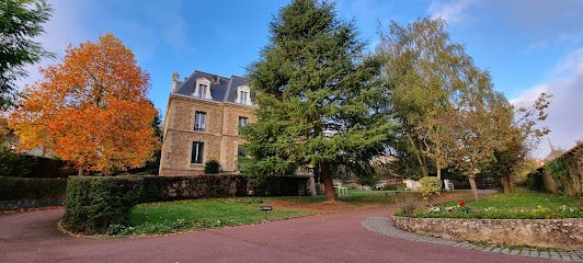 Résidence sénior Ma Vallée, Maison de Retraite à Us