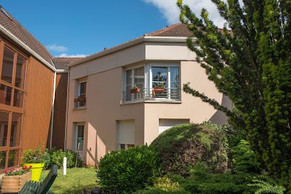 EHPAD Résidence L'Orée Des Pins, Maison de Retraite à Mulsanne