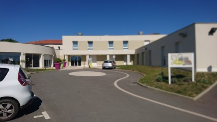 Résidence Du Pied Du Roy, Maison de Retraite à Courlay