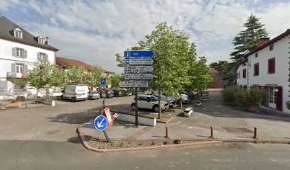 Maison De Retraite, Maison de Retraite à Saint-Jean-le-Vieux
