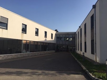 Résidence Louis IX, Maison de Retraite à Lamontjoie