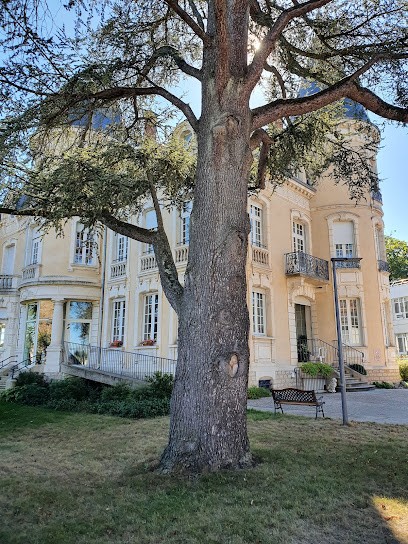 Les Petits Frères Des Pauvres, Maison de Retraite à Gigny-sur-Saône