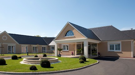 Maison De Retraite Côte De Nacre - Emera Luc-sur-Mer, Maison de Retraite à Luc-sur-Mer