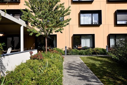 Maison De Retraite Théophile Brétonnière, Maison de Retraite à Saint-Julien-de-Concelles